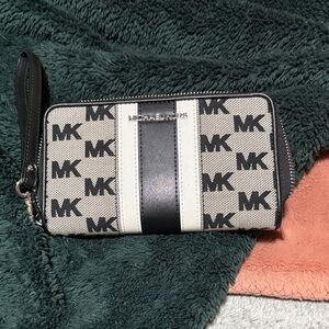 Michael Kors Monogram Black and White Wallet